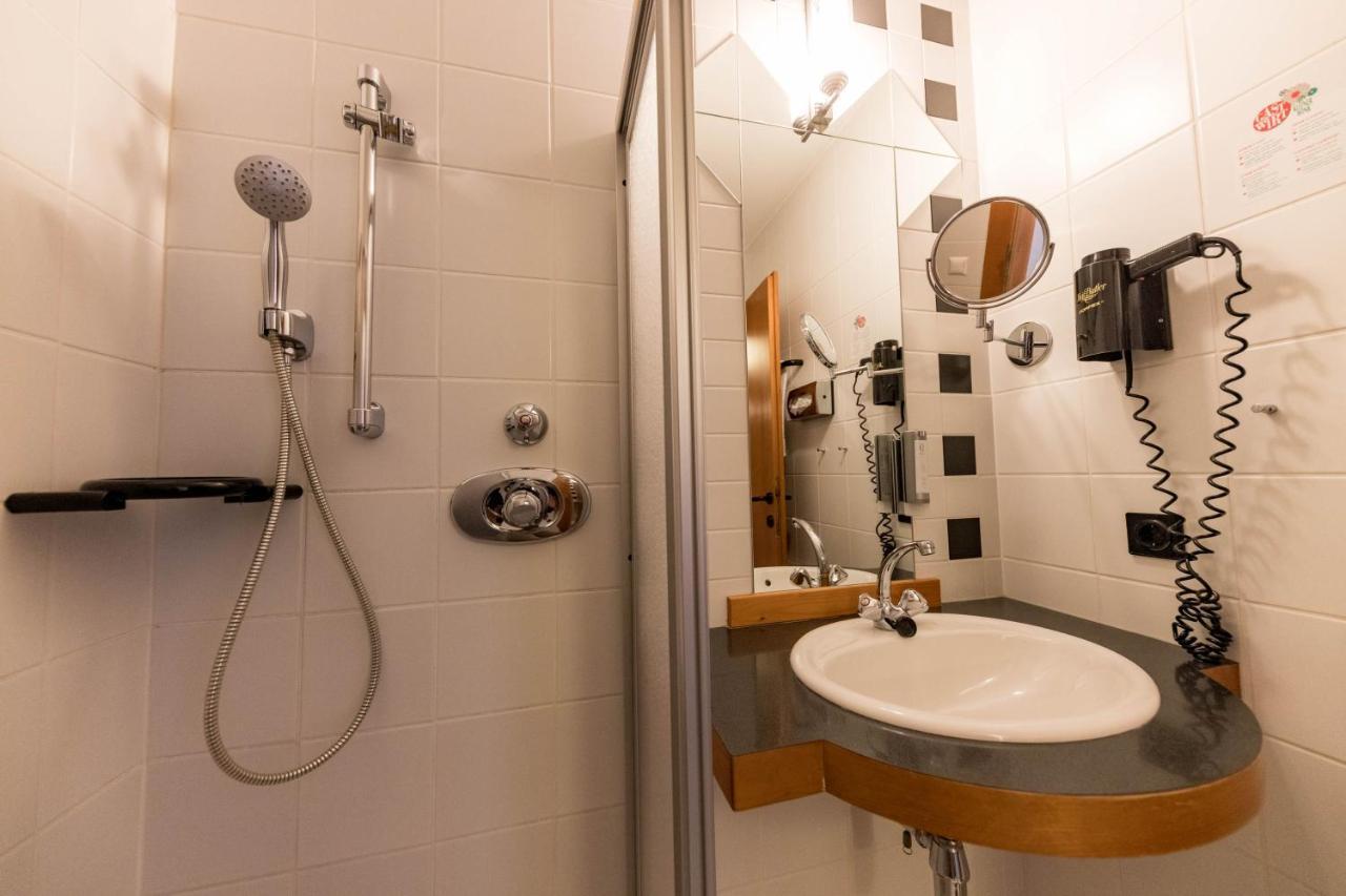 Hotel Edlingerwirt - Sauna & Golfsimulator Inklusive Spittal an der Drau Εξωτερικό φωτογραφία