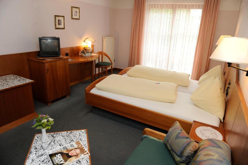 Hotel Edlingerwirt - Sauna & Golfsimulator Inklusive Spittal an der Drau Δωμάτιο φωτογραφία