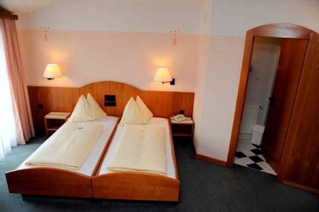 Hotel Edlingerwirt - Sauna & Golfsimulator Inklusive Spittal an der Drau Εξωτερικό φωτογραφία